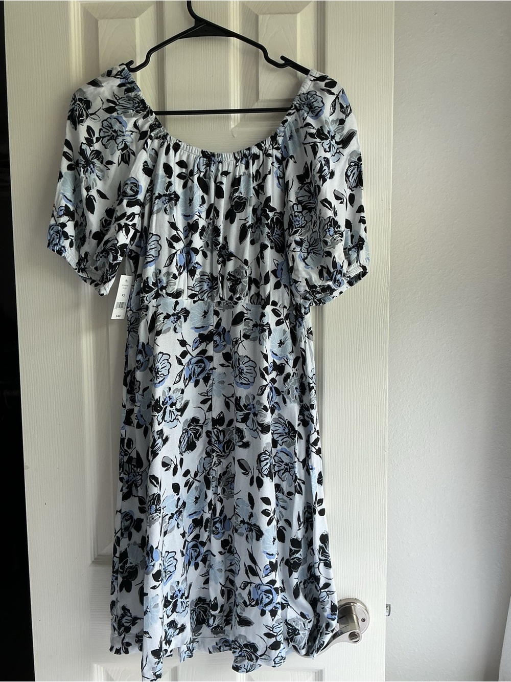 dip White Dress with Blue & Black Floral Print - Picture 5 of 11